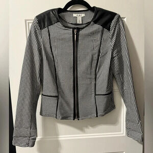 Like New White House Black Market Houndstooth  Jacket